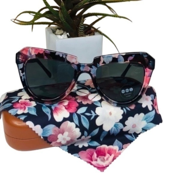 Komono Sunglasses NEW stella floral cateye UV400 - Picture 4 of 10